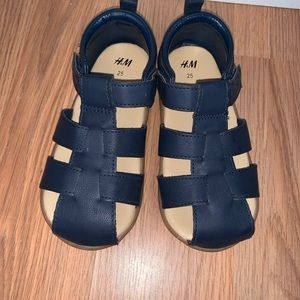 🍍H&M toddler sandals